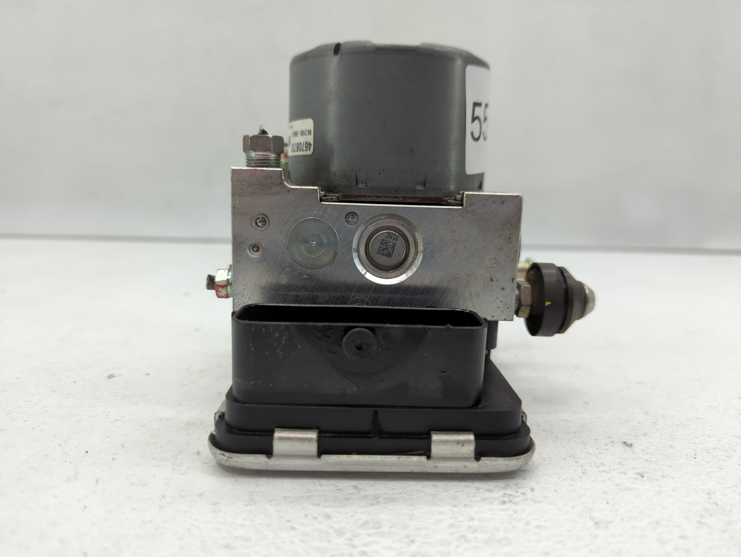 2019 Mitsubishi Outlander Sport ABS Pump Control Module Replacement P/N:4670B707 Fits OEM Used Auto Parts - Oemusedautoparts