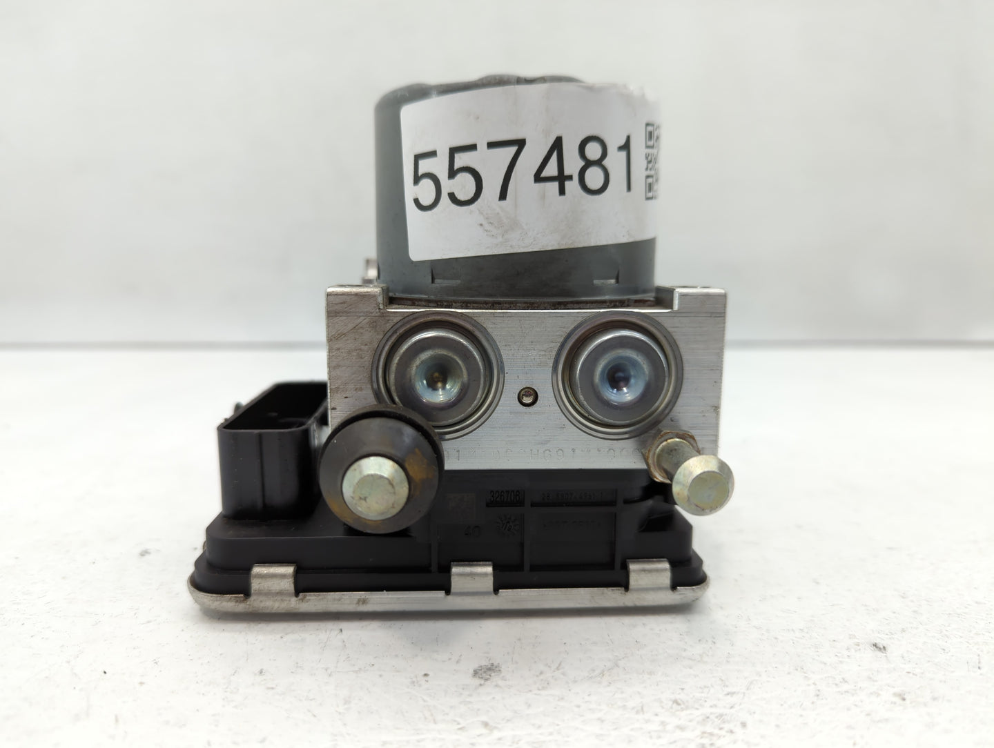 2019 Mitsubishi Outlander Sport ABS Pump Control Module Replacement P/N:4670B707 Fits OEM Used Auto Parts - Oemusedautoparts