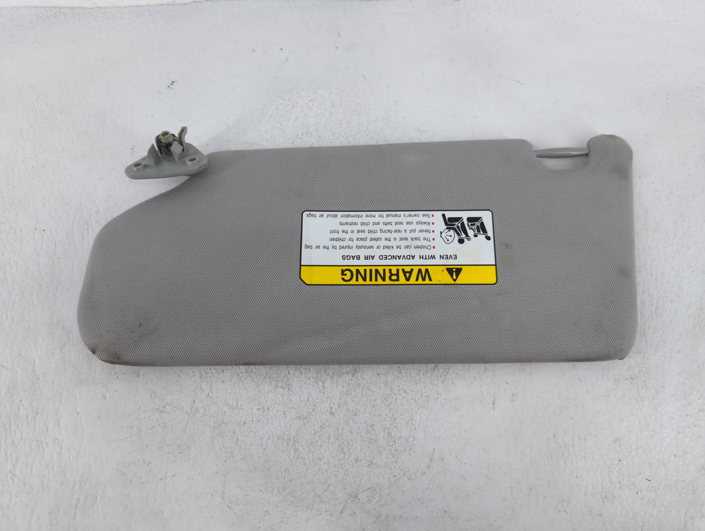 2016-2017 Mitsubishi Outlander Sport Sun Visor Shade Replacement Passenger Right Mirror Fits Fits 2016 2017 OEM Used Auto Pa