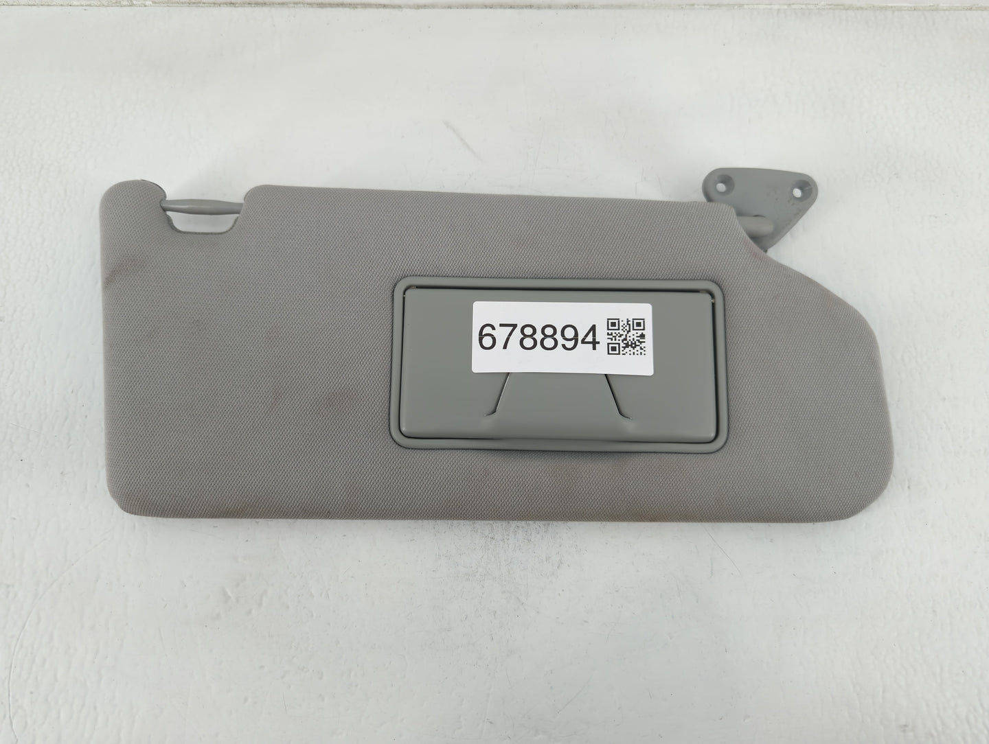 2019 Mitsubishi Rvr Sun Visor Shade Replacement Passenger Right Mirror Fits OEM Used Auto Parts - Oemusedautoparts1.com