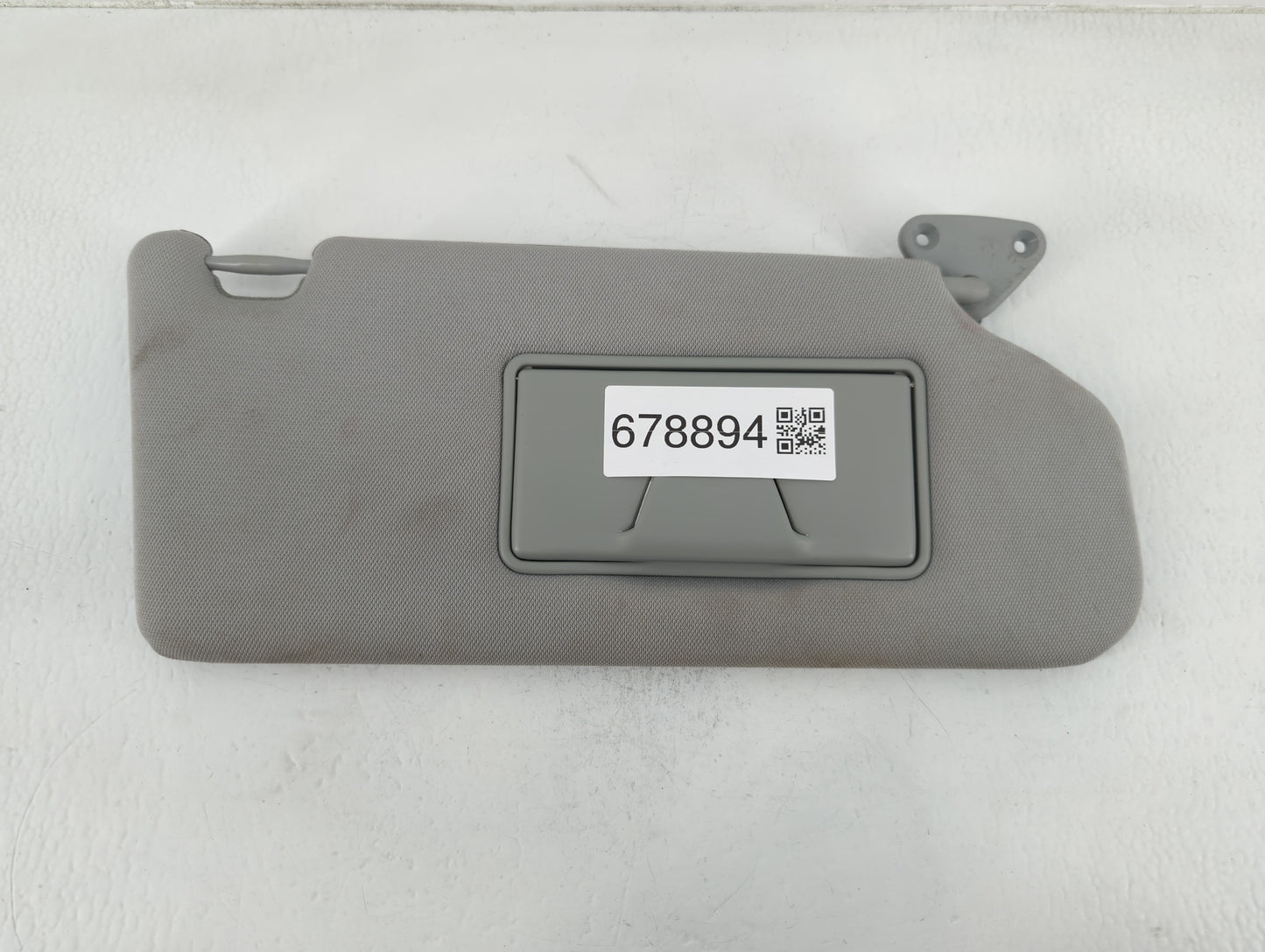 2019 Mitsubishi Rvr Sun Visor Shade Replacement Passenger Right Mirror Fits OEM Used Auto Parts - Oemusedautoparts1.com