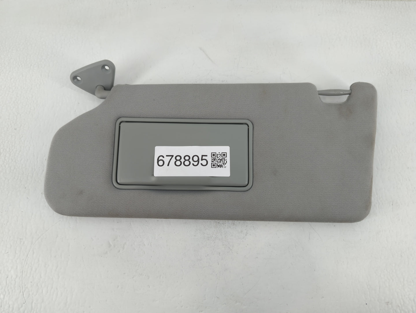 2019 Mitsubishi Rvr Sun Visor Shade Replacement Passenger Right Mirror Fits OEM Used Auto Parts - Oemusedautoparts1.com