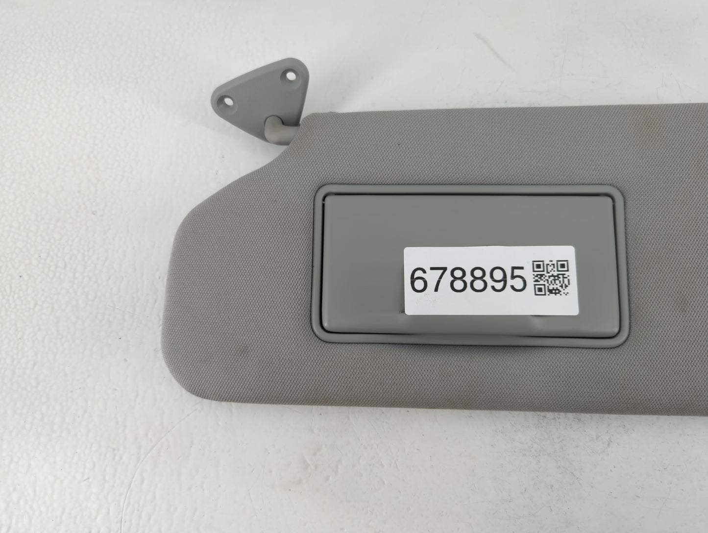 2019 Mitsubishi Rvr Sun Visor Shade Replacement Passenger Right Mirror Fits OEM Used Auto Parts - Oemusedautoparts1.com