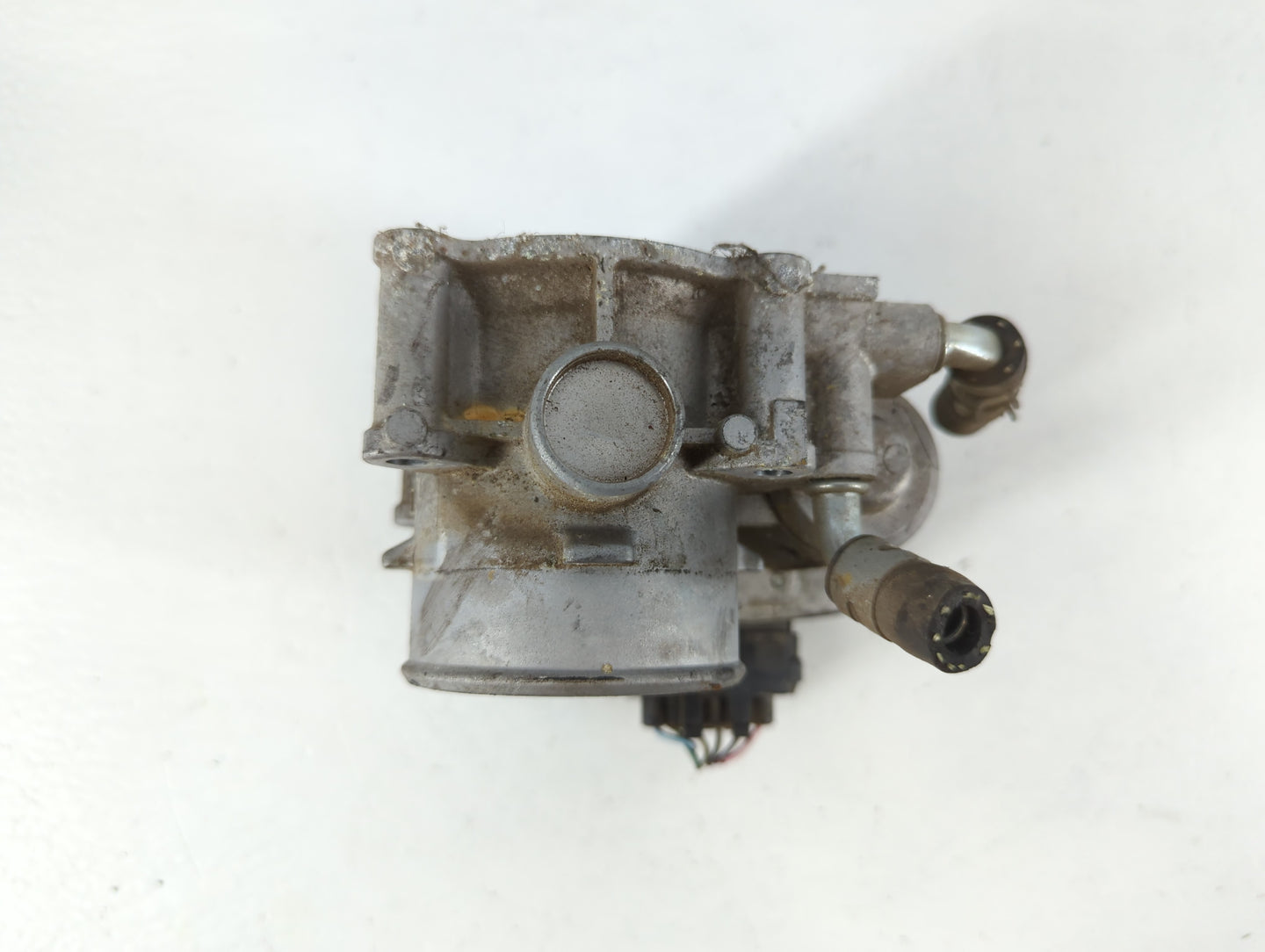 2013-2017 Mitsubishi Rvr Throttle Body P/N:9X04 0445 57021 Fits Fits 2013 2014 2015 2016 2017 OEM Used Auto Parts - Oemuseda