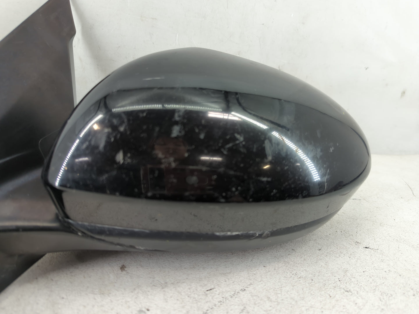 2019-2022 Nissan Altima Driver Side View Mirror - Left Door Mirror OEM Used - Oemusedautoparts1.com