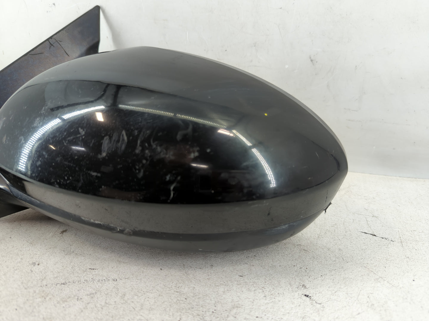 2019-2022 Nissan Altima Driver Side View Mirror - Left Door Mirror OEM Used - Oemusedautoparts1.com
