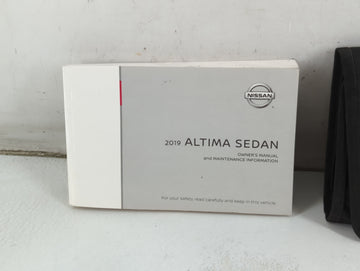 2019 Nissan Altima Owners Manual Book Guide P/N:OM19EA 0L34U1 OEM Used Auto Parts