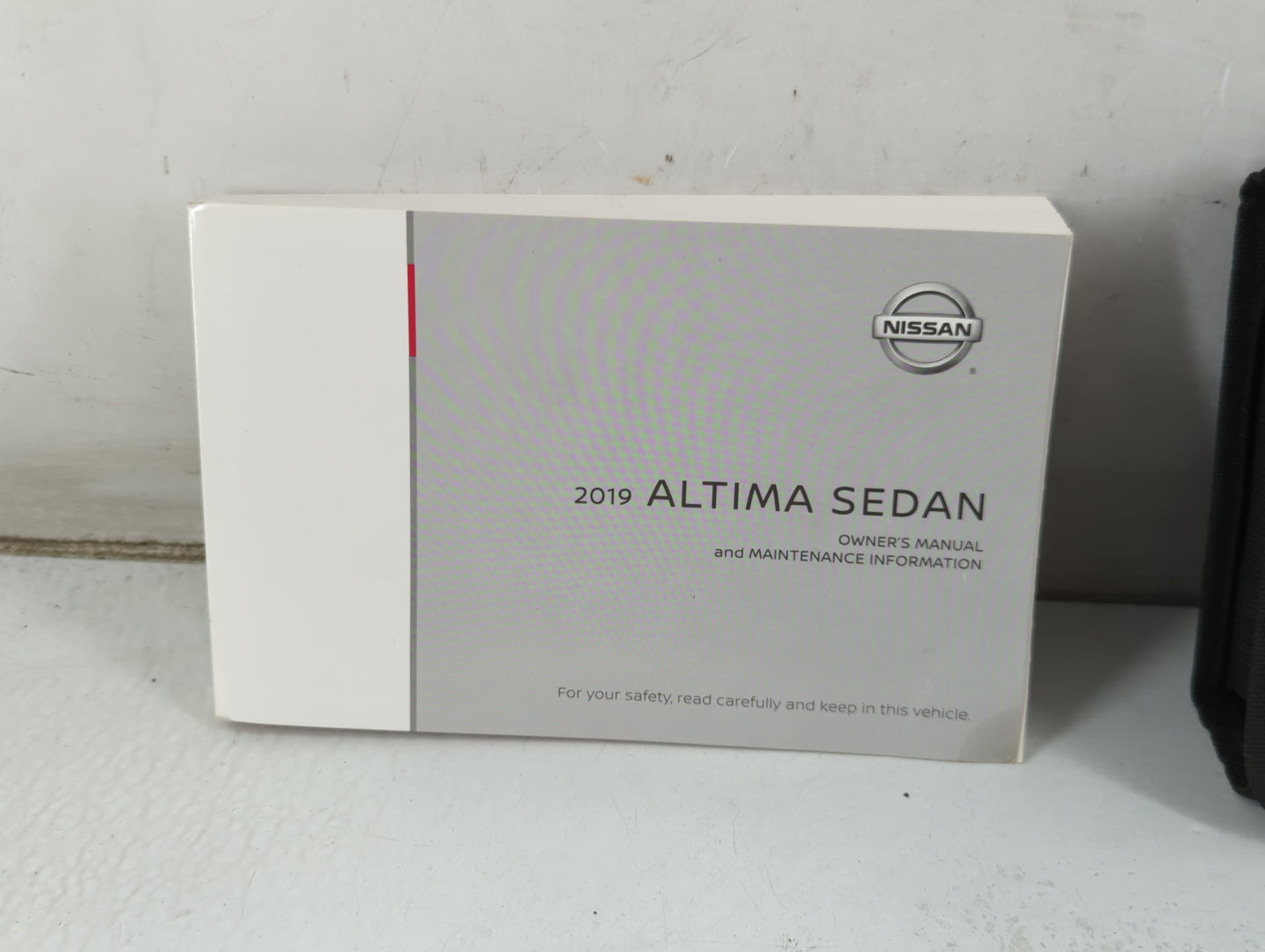 2019 Nissan Altima Owners Manual Book Guide P/N:OM19EA 0L34U0 OEM Used Auto Parts - Oemusedautoparts1.com