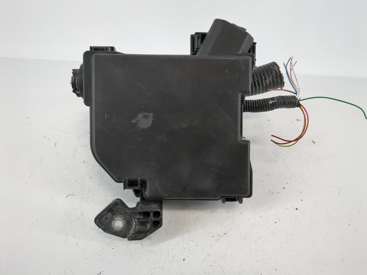 2019-2022 Nissan Altima Fusebox Fuse Box Panel Relay Module P/N:6CA0A Fits Fits 2019 2020 2021 2022 OEM Used Auto Parts - Oe