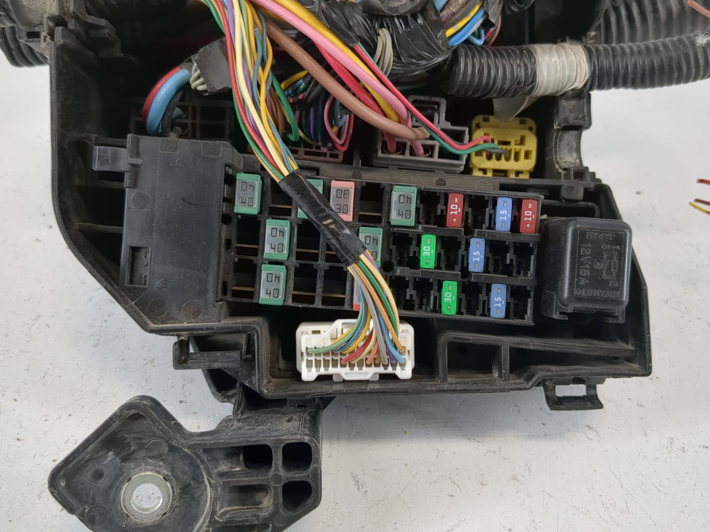 2019-2022 Nissan Altima Fusebox Fuse Box Panel Relay Module P/N:6CA0A Fits Fits 2019 2020 2021 2022 OEM Used Auto Parts - Oe