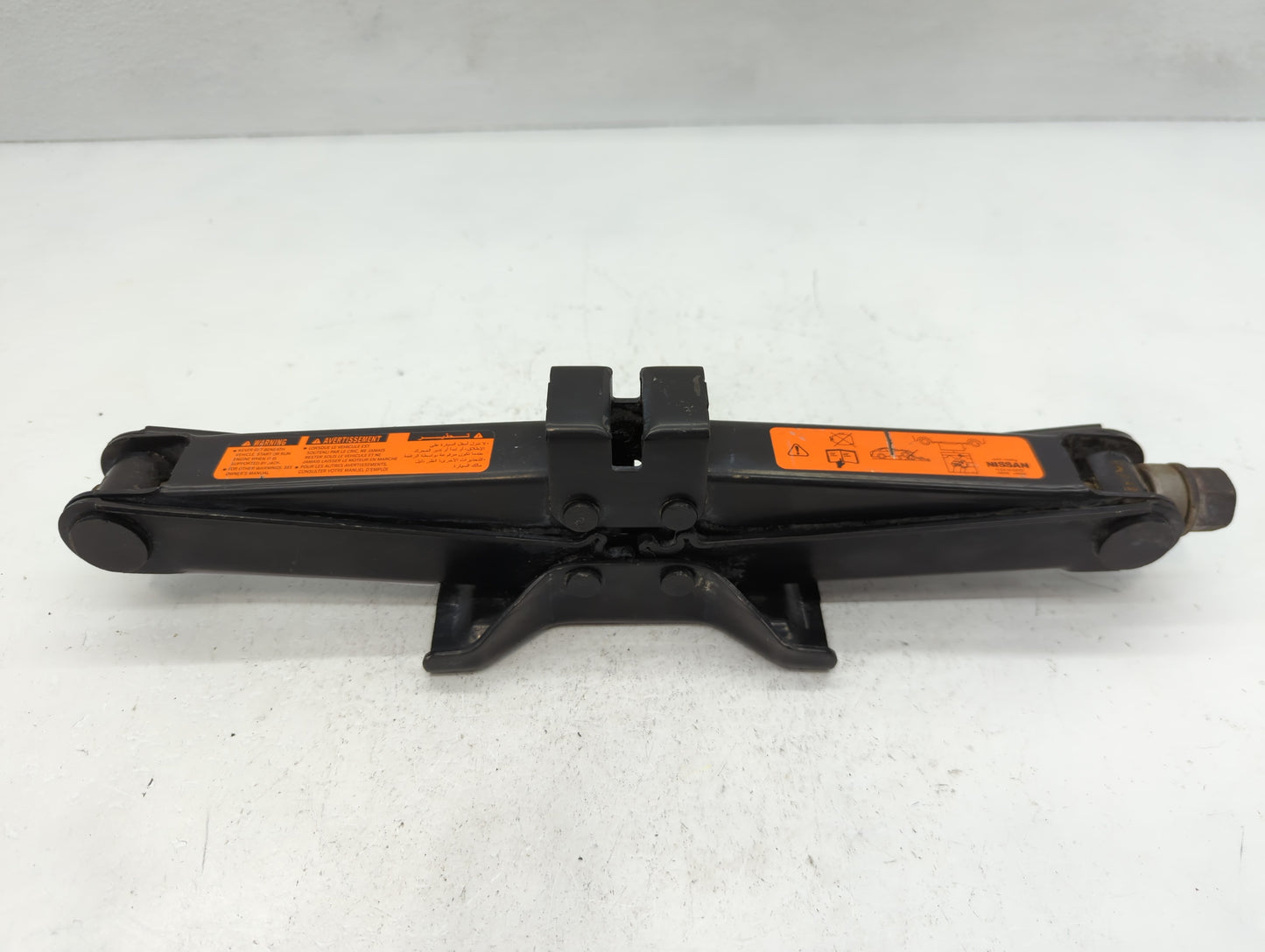 2019 Nissan Altima Spare Scissor Car Jack - Oemusedautoparts1.com