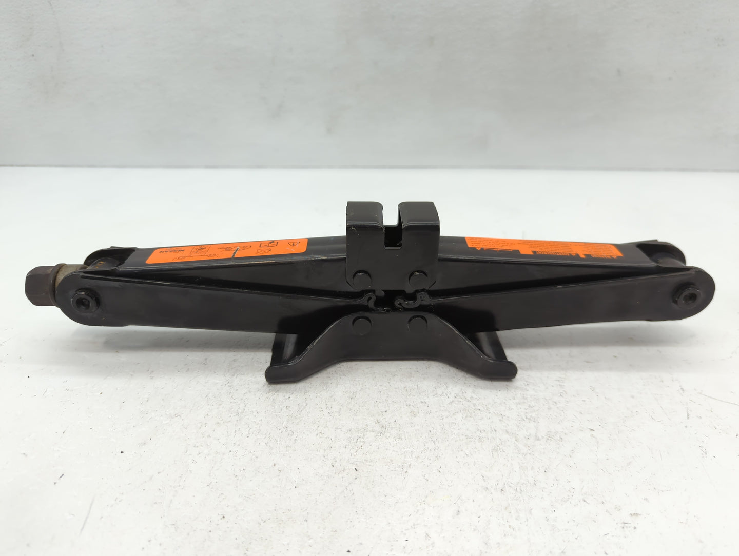 2019 Nissan Altima Spare Scissor Car Jack - Oemusedautoparts1.com