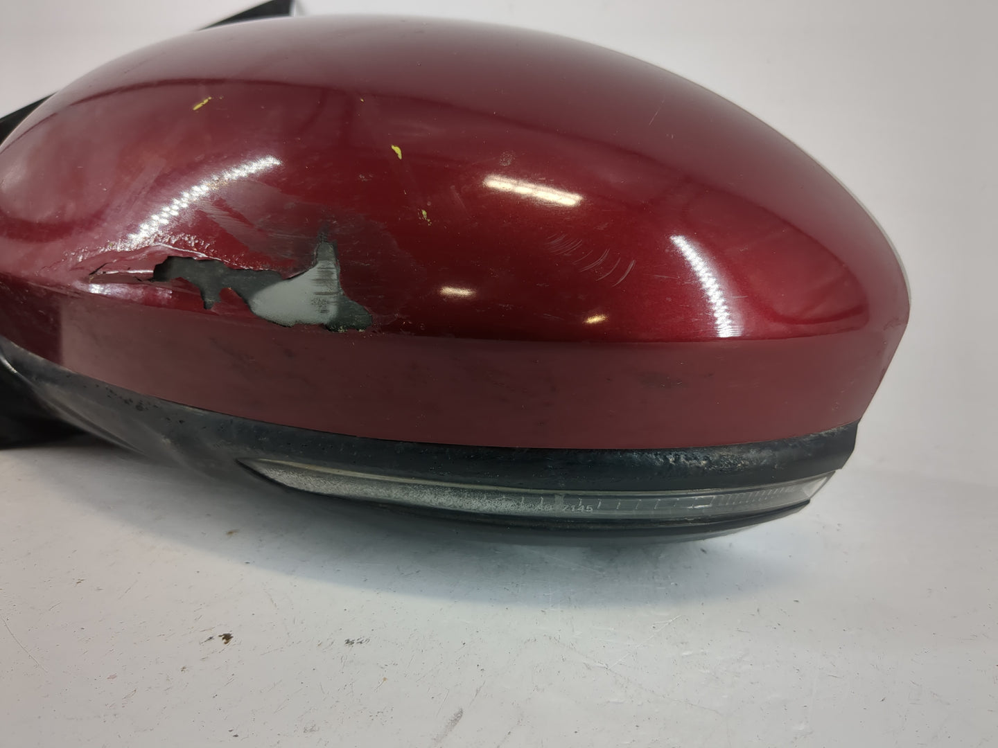 2019-2022 Nissan Altima Driver Side View Mirror - Left Door Mirror OEM Used - Oemusedautoparts1.com