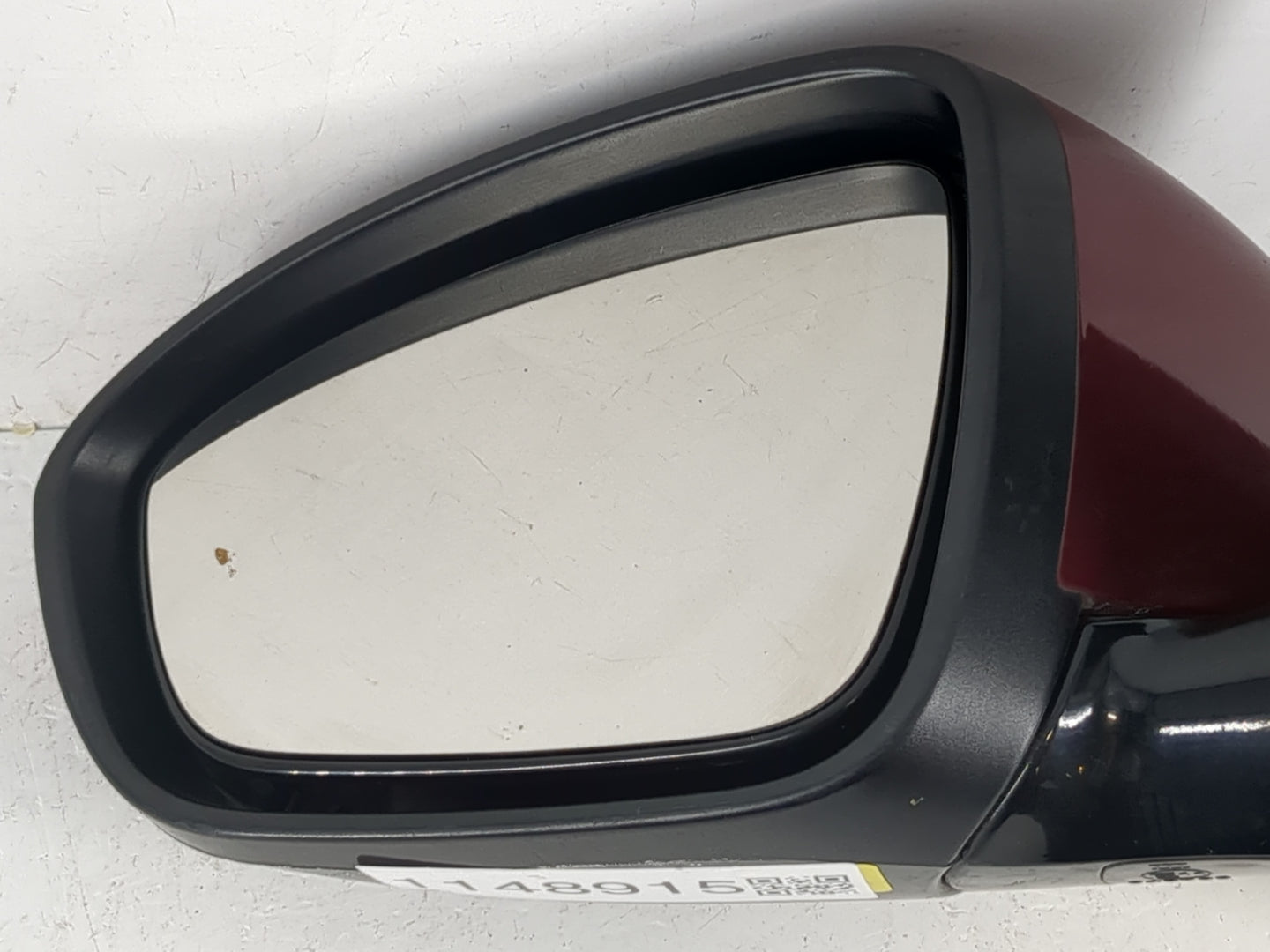 2019-2022 Nissan Altima Driver Side View Mirror - Left Door Mirror OEM Used - Oemusedautoparts1.com