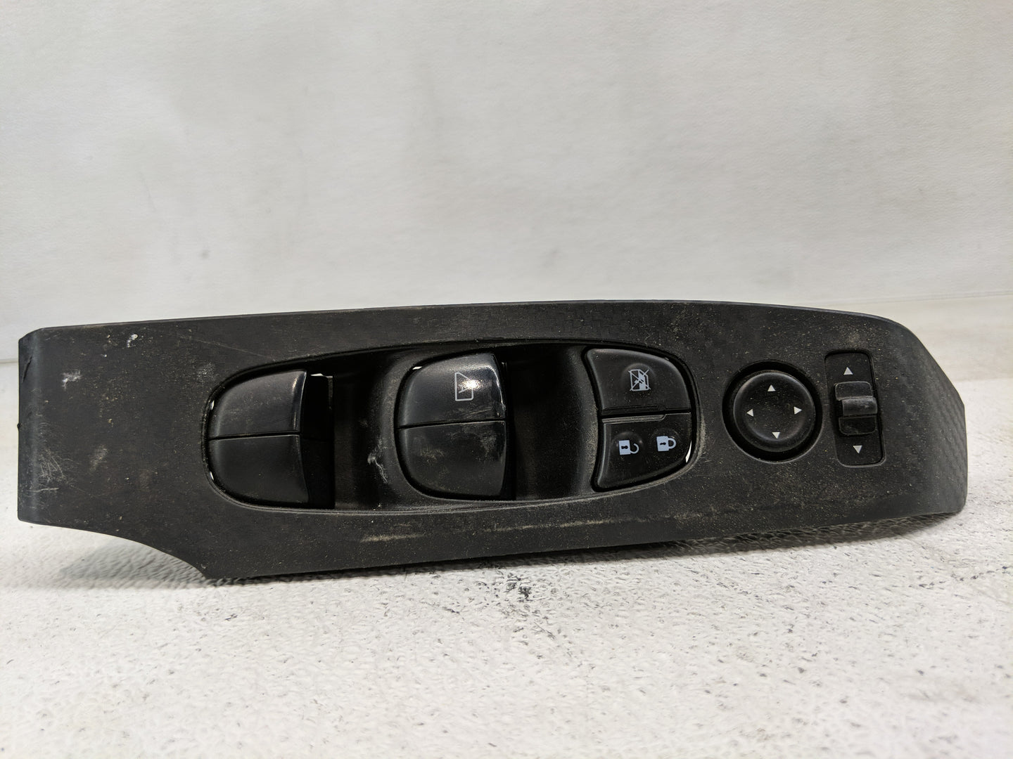 2019-2022 Nissan Altima Master Power Window Switch Replacement Driver Side Left P/N:25570 5RA0A 25401 6CA0R Fits OEM Used Au