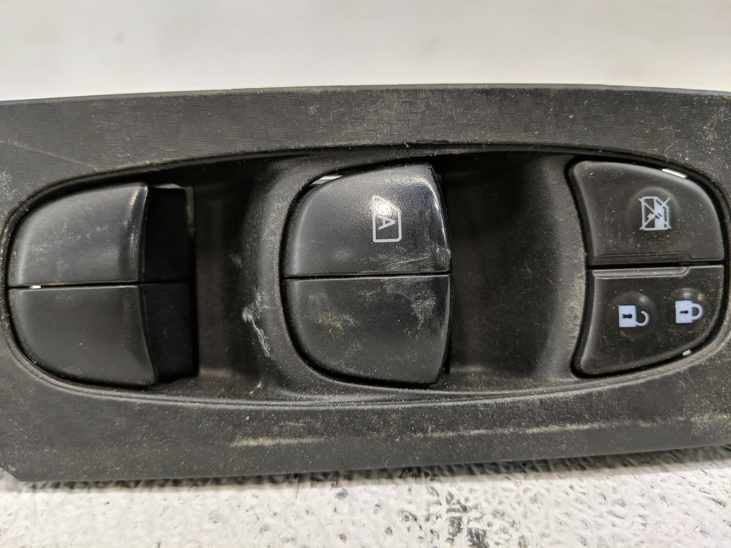 2019-2022 Nissan Altima Master Power Window Switch Replacement Driver Side Left P/N:25570 5RA0A 25401 6CA0R Fits OEM Used Au