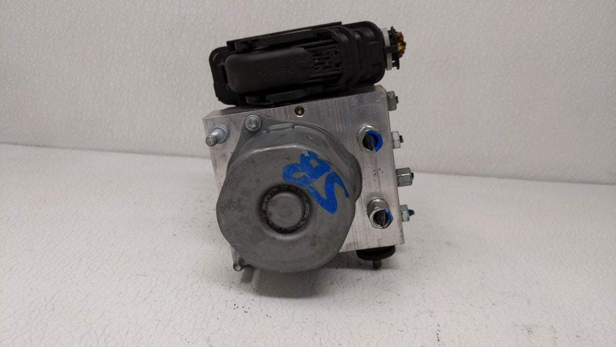 2019-2020 Nissan Altima Anti-Lock Brake ABS Pump Module Actuator OEM P/N:0265956610 47660 6CD0A Fits Fits 2019 2020 OEM Used