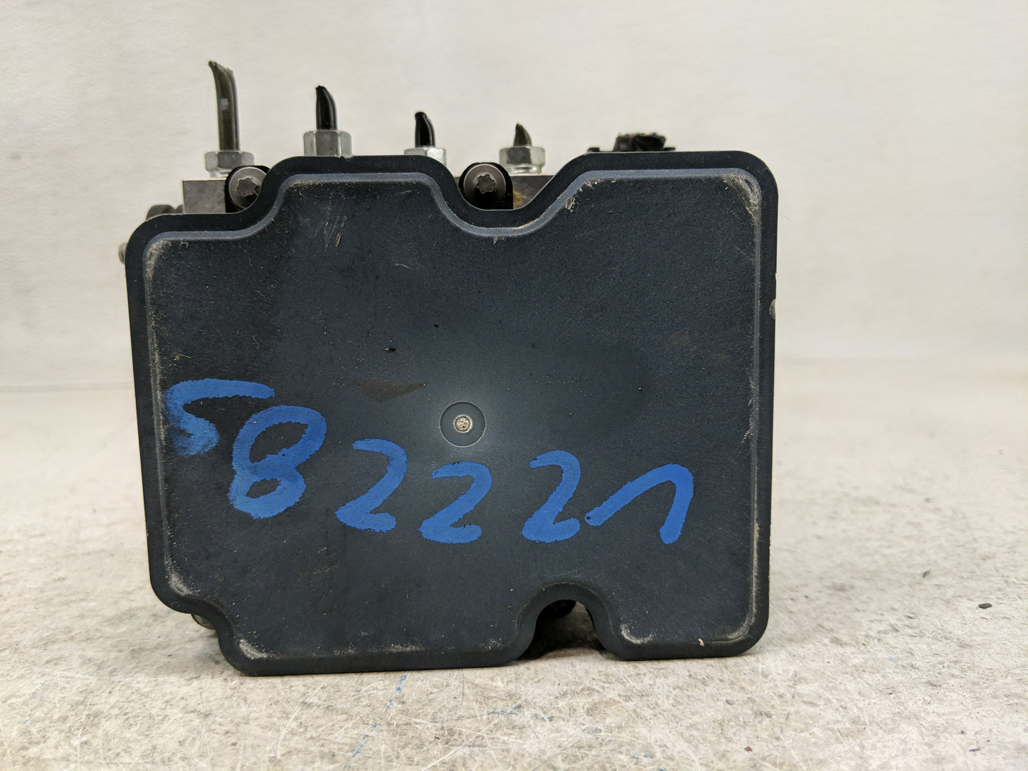 2019-2020 Nissan Altima ABS Pump Control Module Replacement P/N:2265106455 0265956610 Fits Fits 2019 2020 OEM Used Auto Part