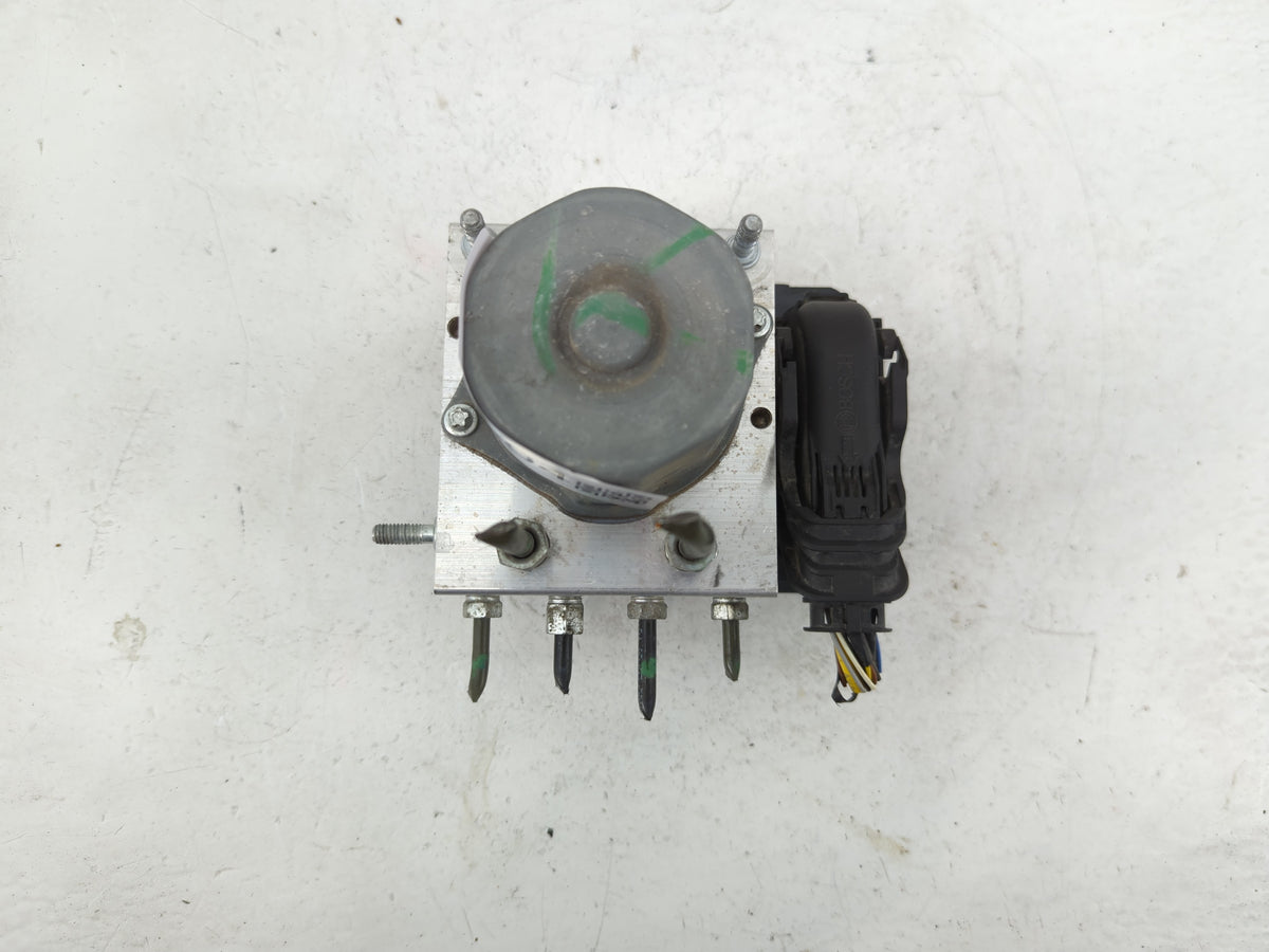 2019-2020 Nissan Altima Anti-Lock Brake ABS Pump Module Actuator OEM P/N:47660 6CC0A Fits Fits 2019 2020 OEM Used Auto Parts