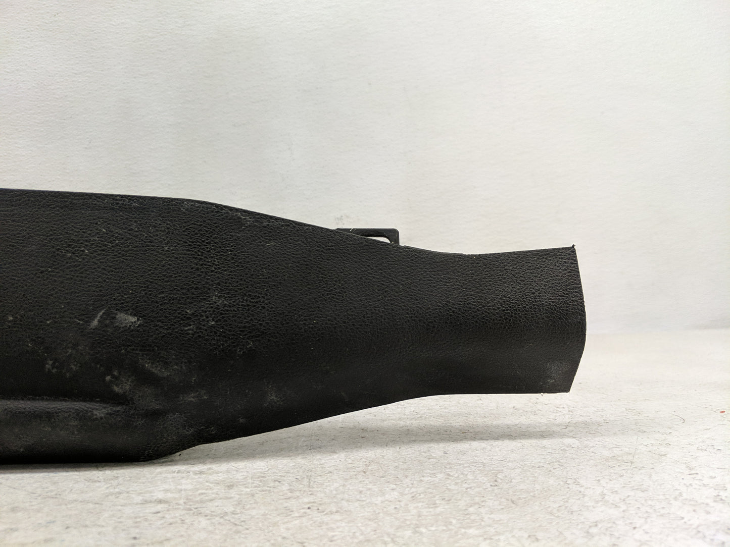 2019-2021 Nissan Altima Air Bag Passenger Right Knee OEM Fits Fits 2019 2020 2021 OEM Used Auto Parts - Oemusedautoparts1.co