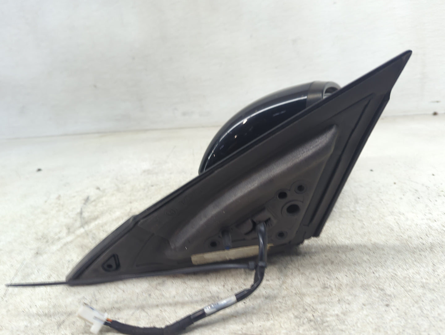 2019-2022 Nissan Altima Passenger Side View Mirror - Right Door Mirror OEM Used - Oemusedautoparts1.com