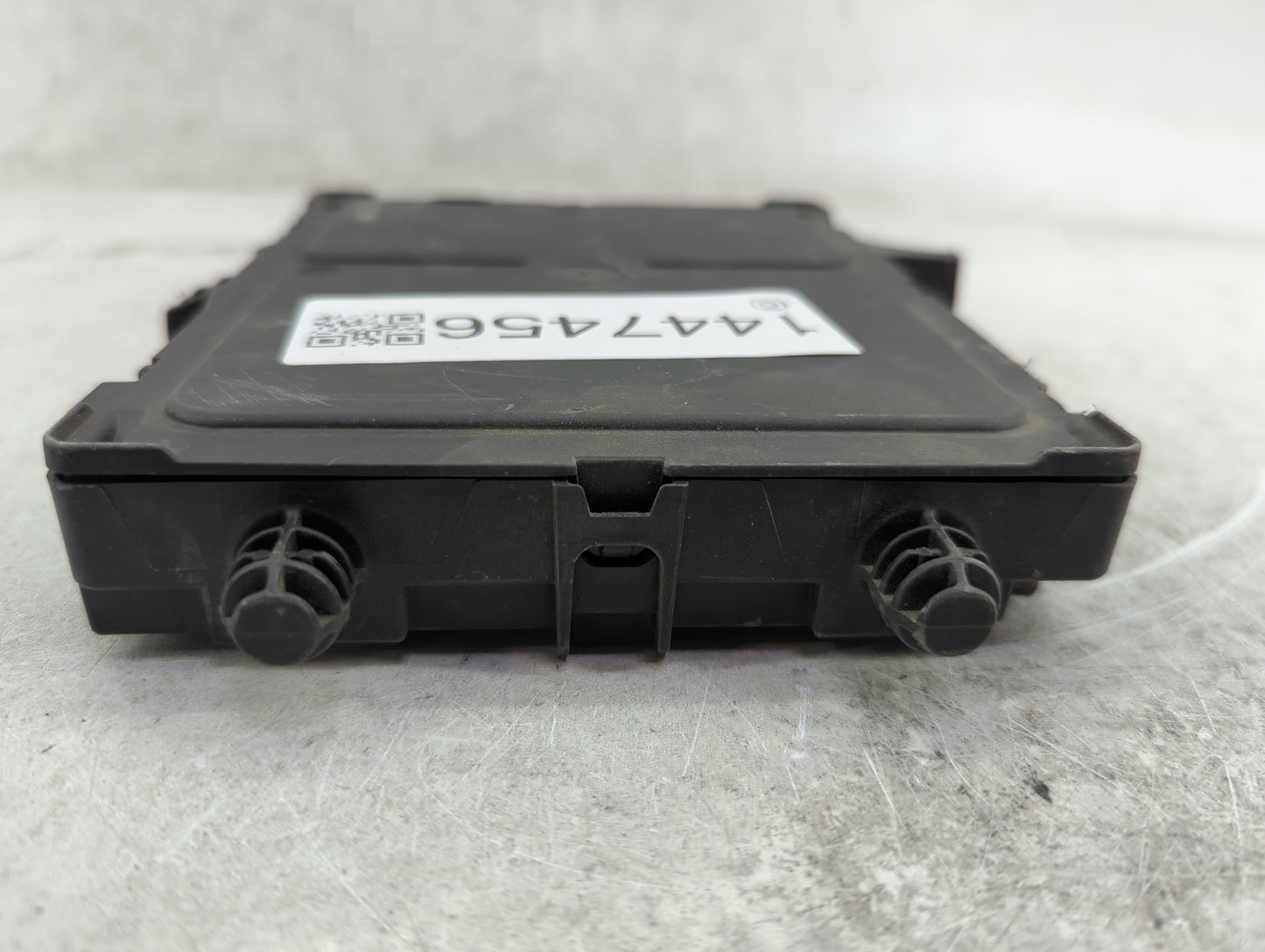2019-2019 Nissan Altima Body Control Module Bcm Inner Cabin Fuse Box - Oemusedautoparts1.com