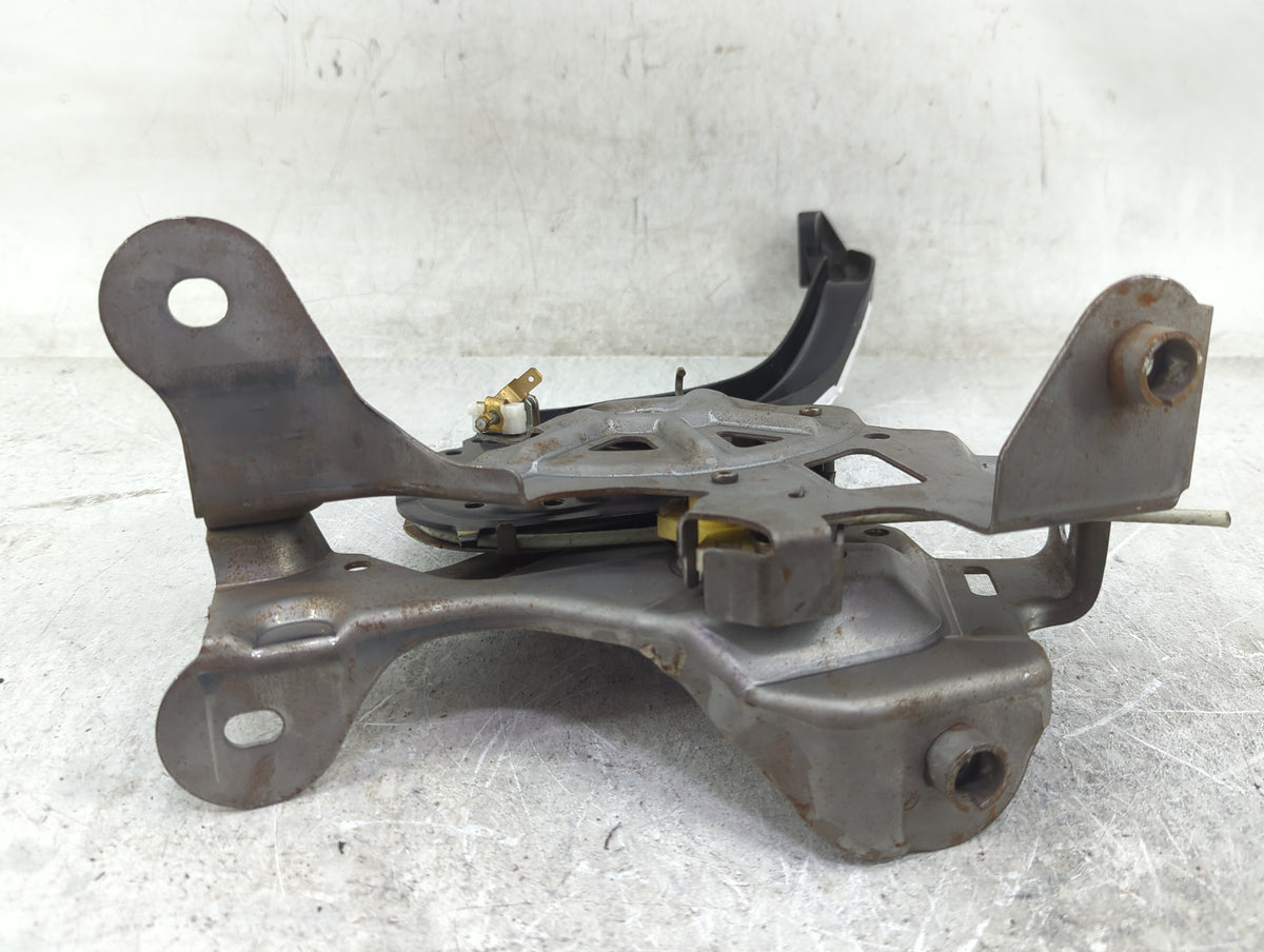 2019-2021 Nissan Altima Parking Brake Control Module - Oemusedautoparts1.com
