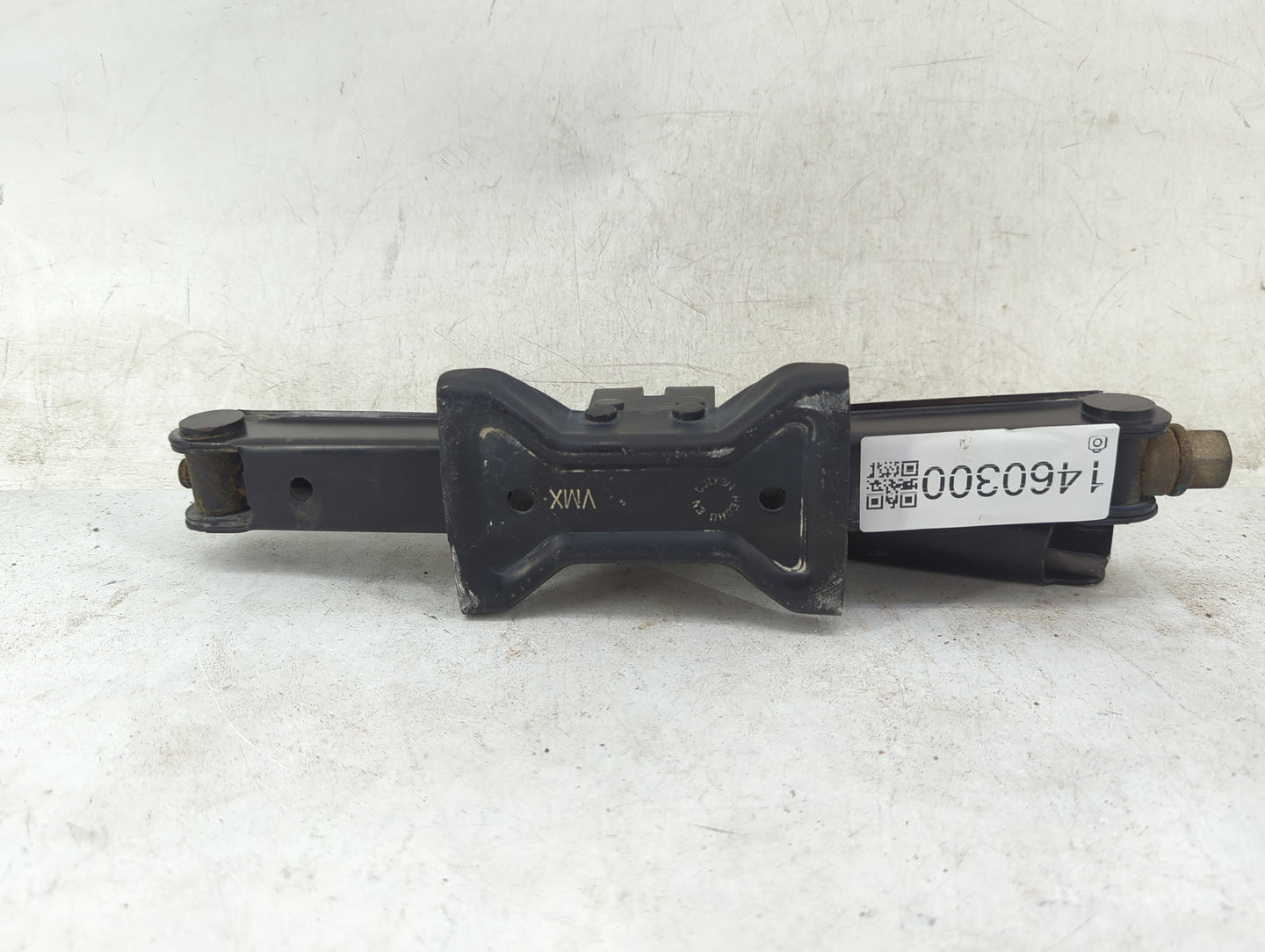 2019 Nissan Altima Spare Scissor Car Jack Black - Oemusedautoparts1.com