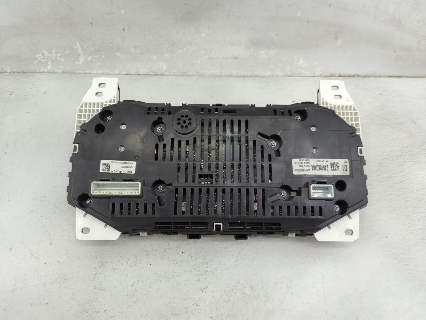 2019-2020 Nissan Altima Instrument Cluster Speedometer Gauges P/N:248106CA0A A2C18865701 Miles: Fits Fits 2019 2020 OEM Used