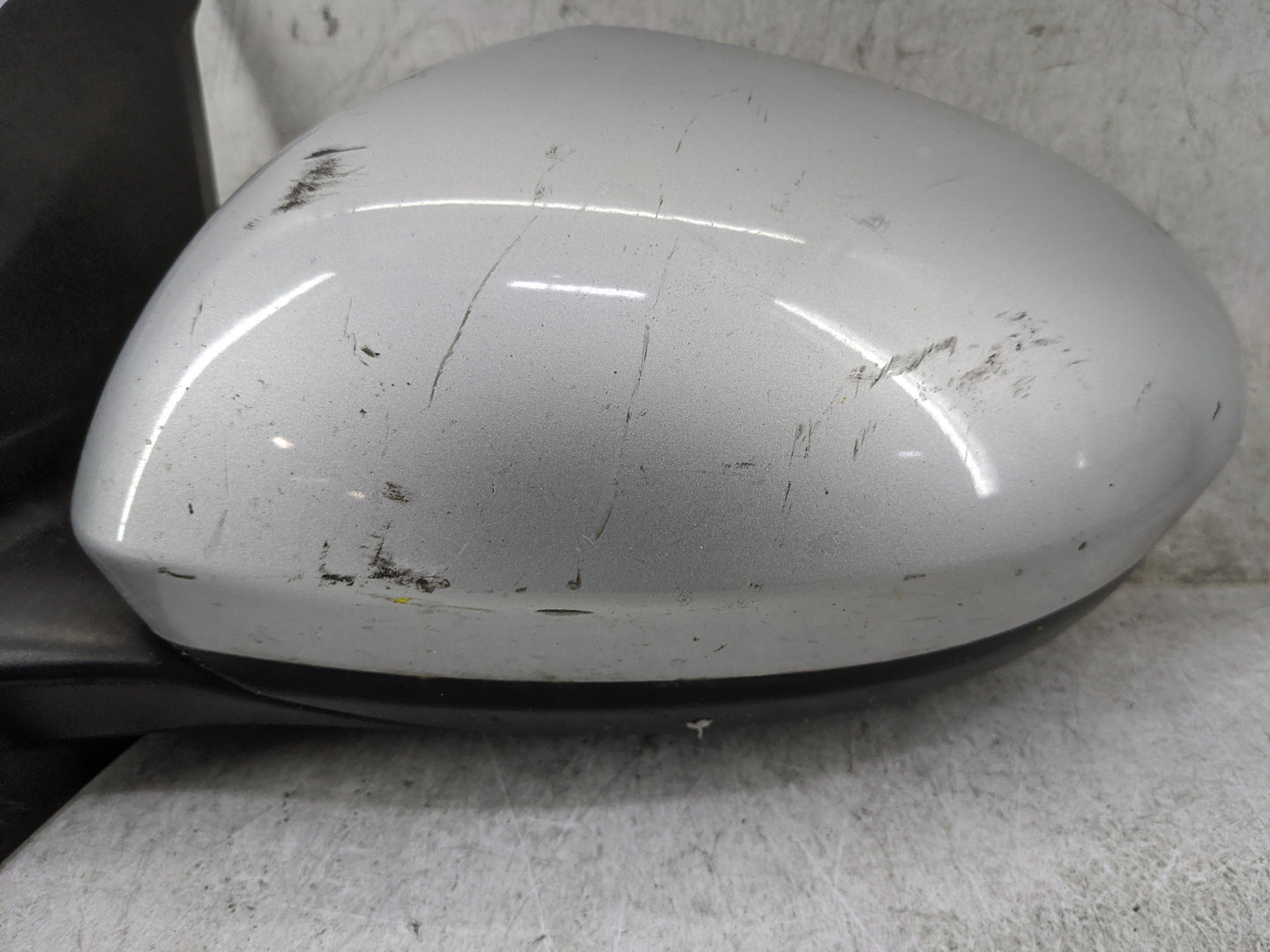 2019 Nissan Altima Driver Side View Mirror - Left Door Mirror OEM Used - Oemusedautoparts1.com