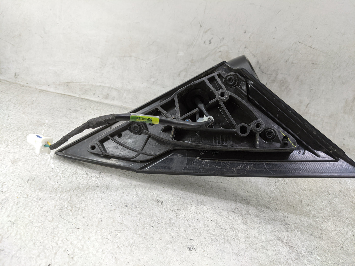 2019 Nissan Altima Driver Side View Mirror - Left Door Mirror OEM Used - Oemusedautoparts1.com