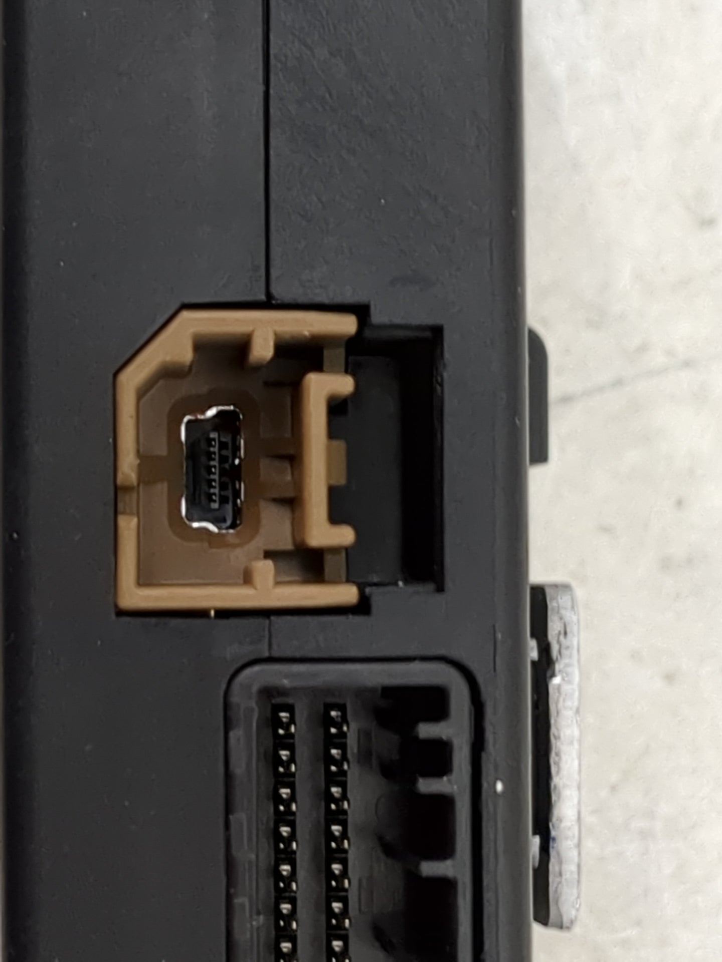 Nissan Altima Telematics Control Module 28275 6fl0b|5198646b - Oemusedautoparts1.com