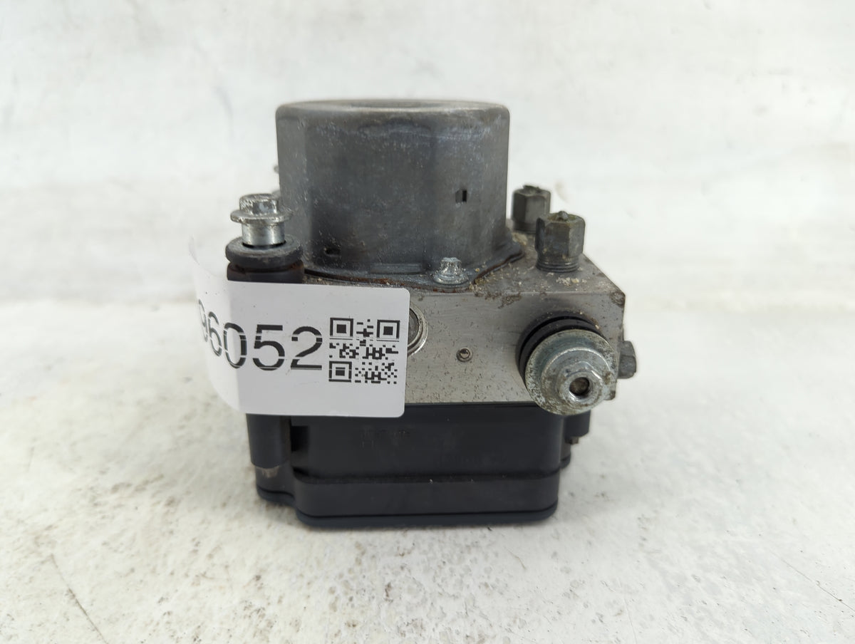 2019-2020 Nissan Altima ABS Pump Control Module Replacement P/N:0265257491 0265956409 Fits Fits 2019 2020 OEM Used Auto Part