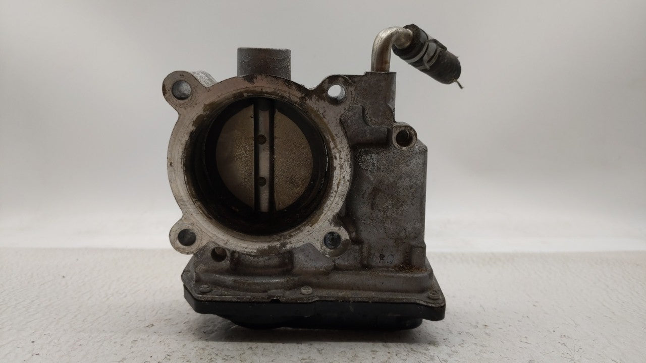 2019 Nissan Altima Throttle Body P/N:4TA60-01 B 4TA60-01 Fits OEM Used Auto Parts - Oemusedautoparts1.com