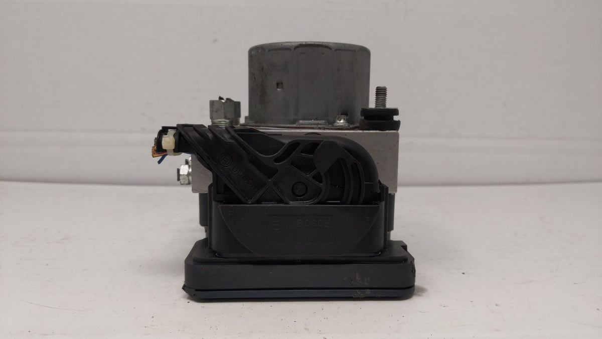 2019-2020 Nissan Altima Anti-Lock Brake ABS Pump Module Actuator OEM P/N:47660-6CD0A 47660-6CC0A Fits Fits 2019 2020 OEM Use