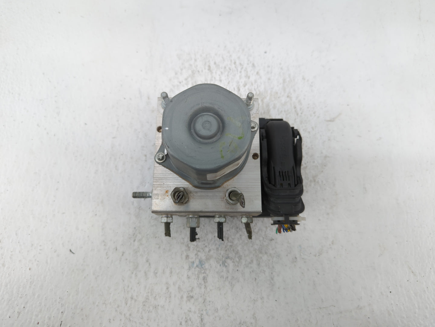 2019-2020 Nissan Altima ABS Pump Control Module Replacement P/N:47660-6CD0A 47660 6CC0A Fits Fits 2019 2020 OEM Used Auto Pa