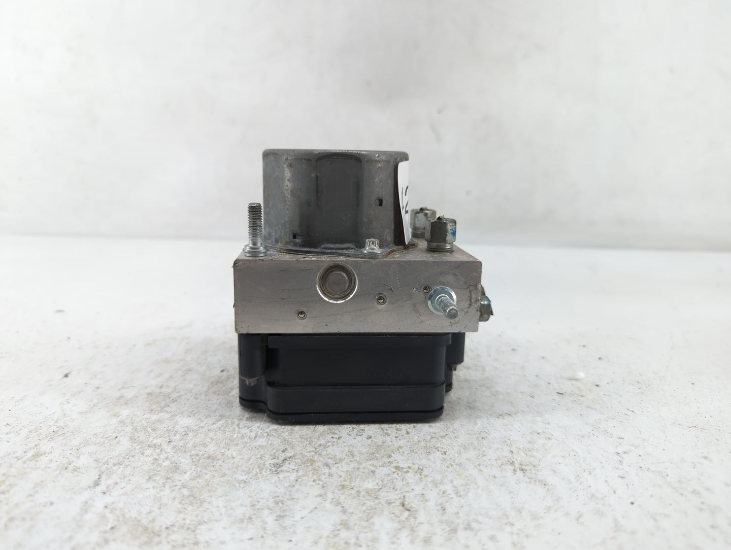 2019-2020 Nissan Altima ABS Pump Control Module Replacement P/N:47660-6CC0B 47660-6CD0A, 47660-6CC0A Fits Fits 2019 2020 OEM