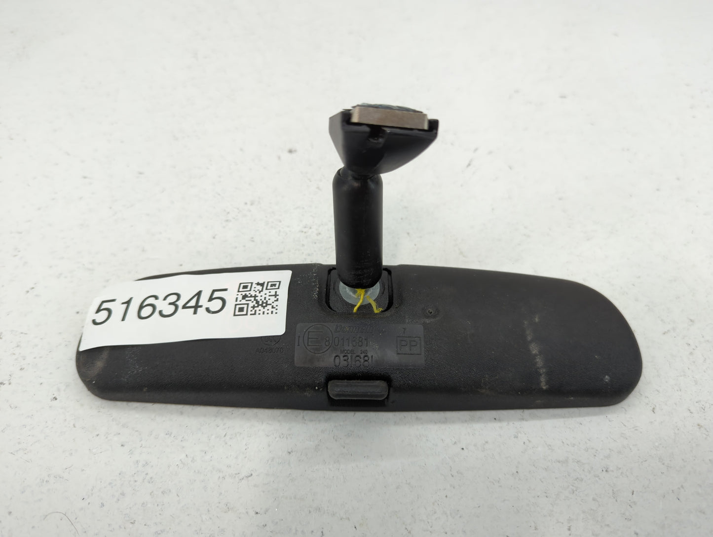 2000-2022 Nissan Altima Interior Rear View Mirror Replacement OEM P/N:031681 E8011681 Fits OEM Used Auto Parts - Oemusedauto