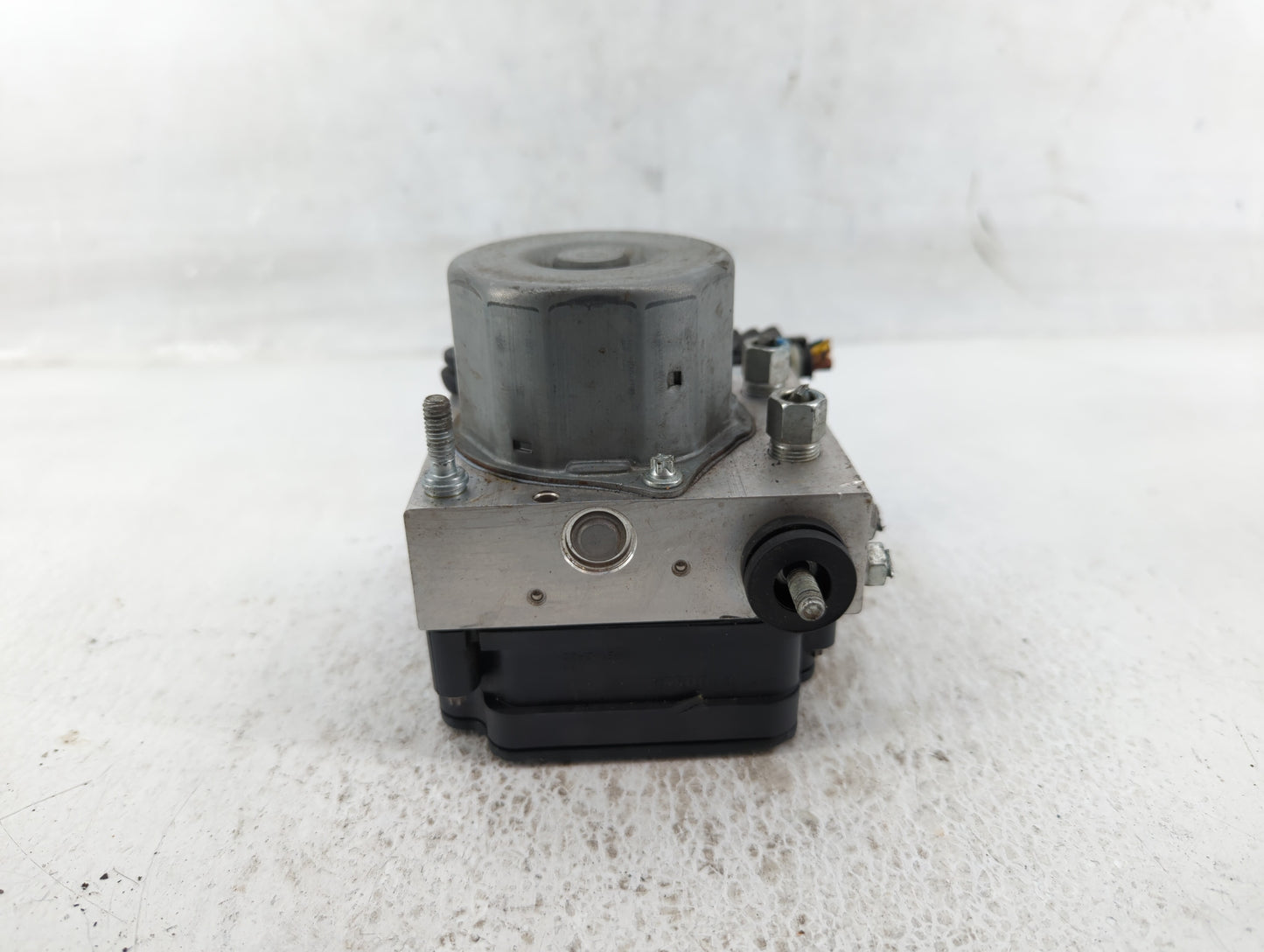 2019-2020 Nissan Altima ABS Pump Control Module Replacement P/N:47660 6CC0A Fits Fits 2019 2020 OEM Used Auto Parts - Oemuse