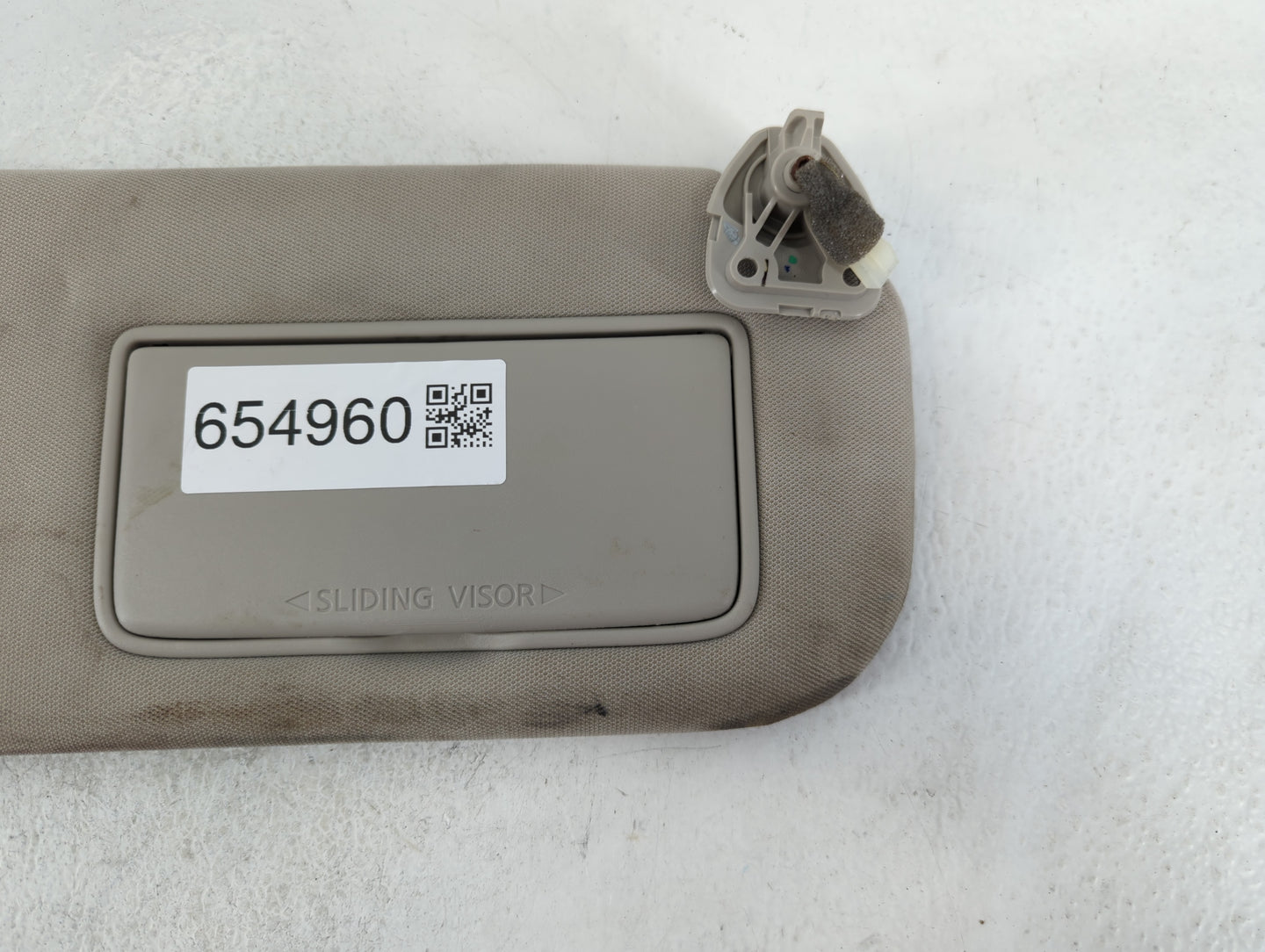 2019-2020 Nissan Altima Sun Visor Shade Replacement Passenger Right Mirror Fits Fits 2019 2020 OEM Used Auto Parts - Oemused