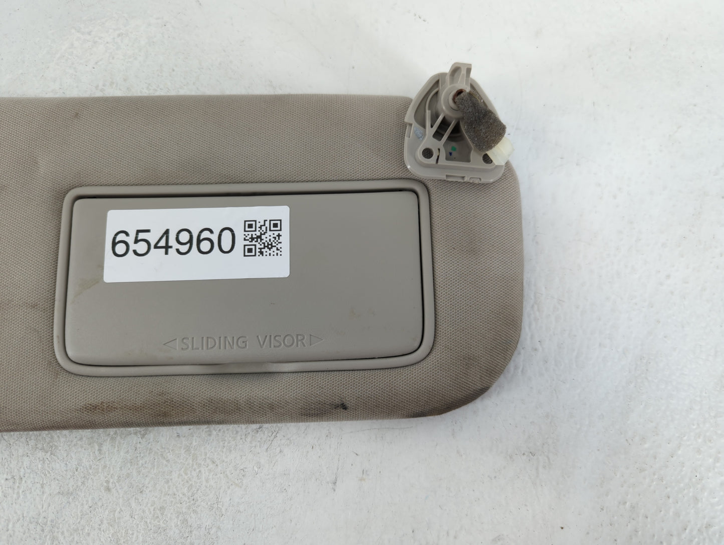 2019-2020 Nissan Altima Sun Visor Shade Replacement Passenger Right Mirror Fits Fits 2019 2020 OEM Used Auto Parts - Oemused