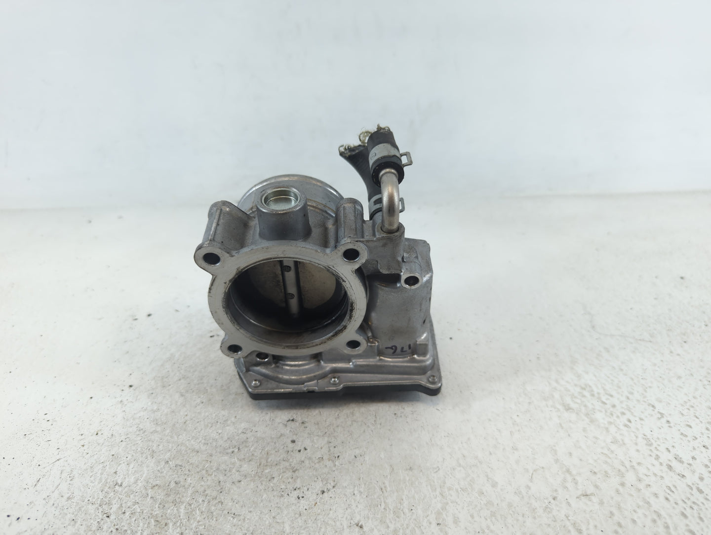 2019-2020 Nissan Altima Throttle Body P/N:4TA60-01 B Fits Fits 2019 2020 OEM Used Auto Parts - Oemusedautoparts1.com