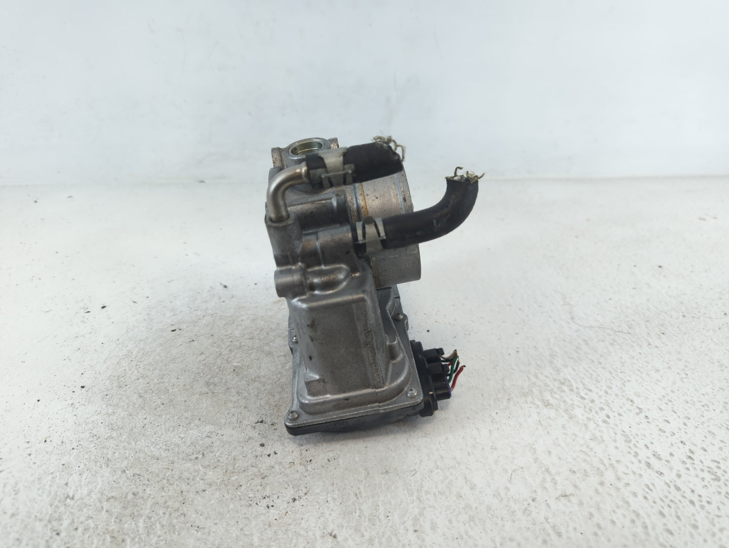 2019-2020 Nissan Altima Throttle Body P/N:4TA60-01 B Fits Fits 2019 2020 OEM Used Auto Parts - Oemusedautoparts1.com