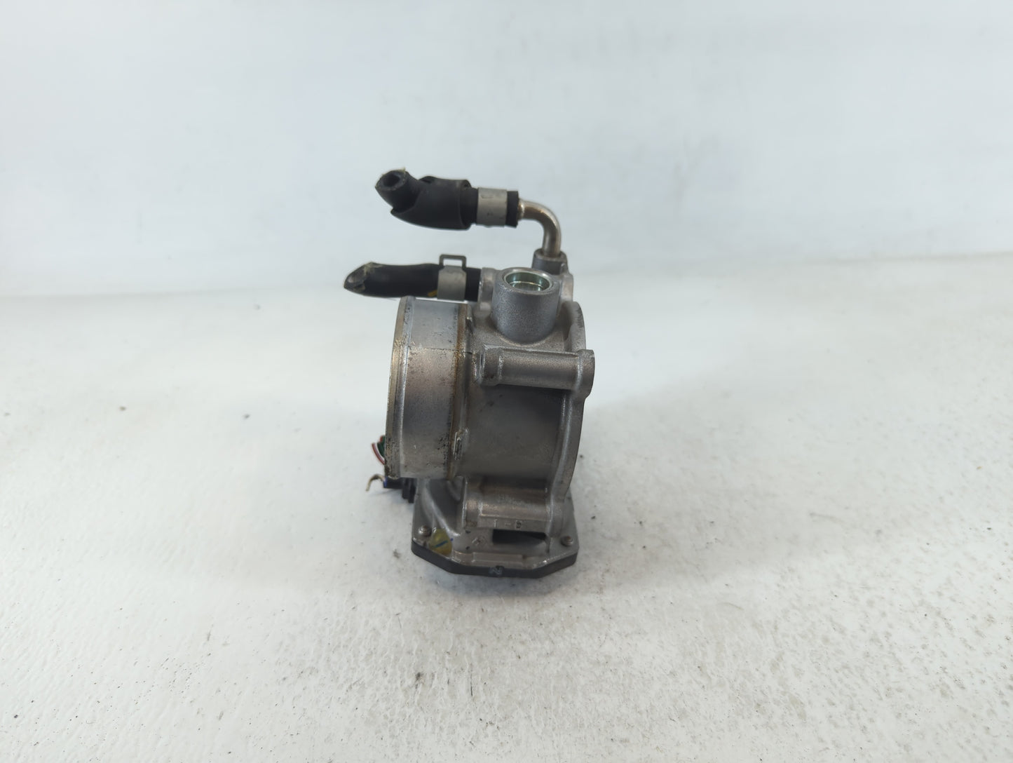 2019-2020 Nissan Altima Throttle Body P/N:4TA60-01 B Fits Fits 2019 2020 OEM Used Auto Parts - Oemusedautoparts1.com