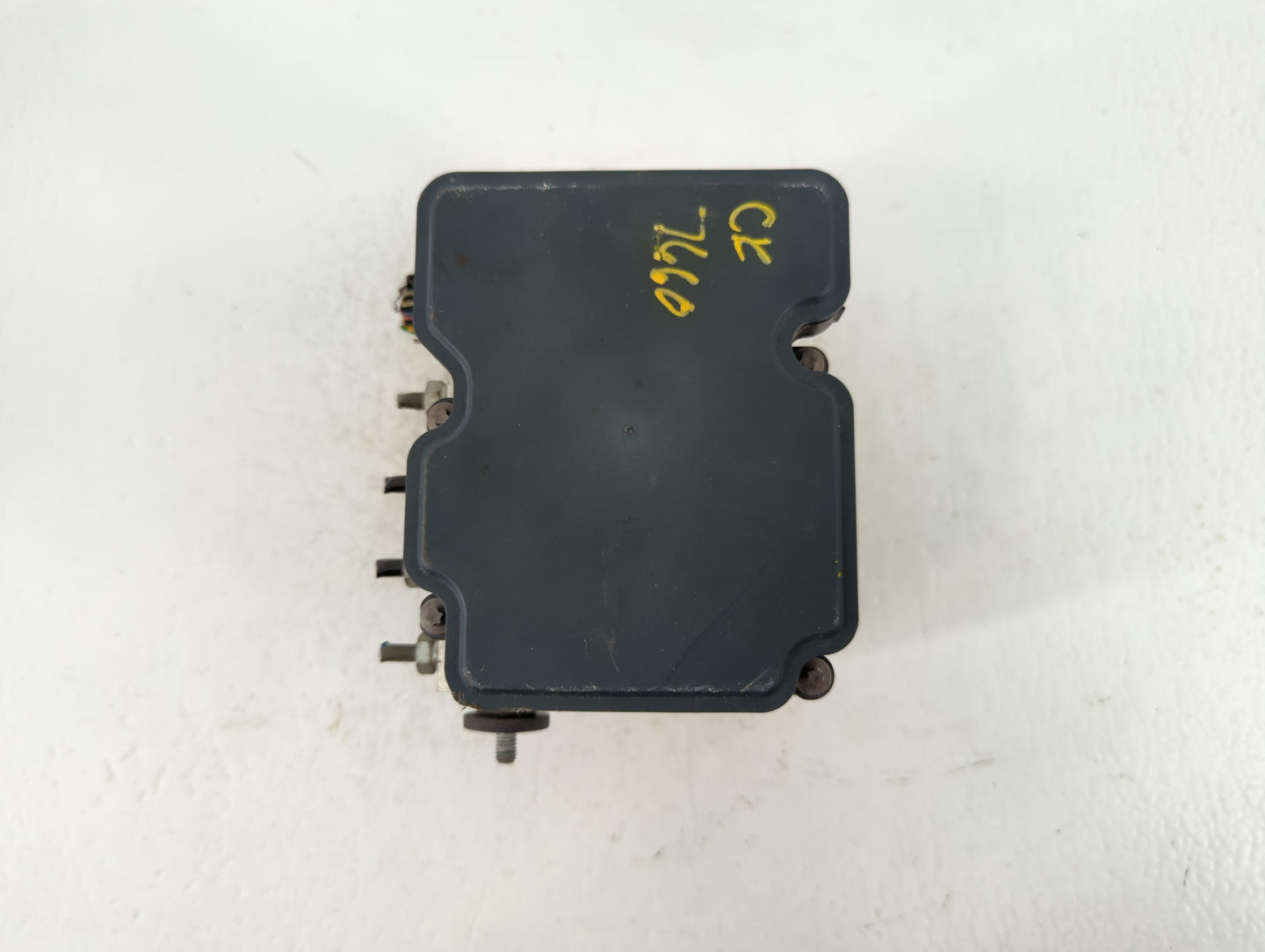 2019-2020 Nissan Altima ABS Pump Control Module Replacement P/N:970 019 47660 6CC0A Fits Fits 2019 2020 OEM Used Auto Parts 