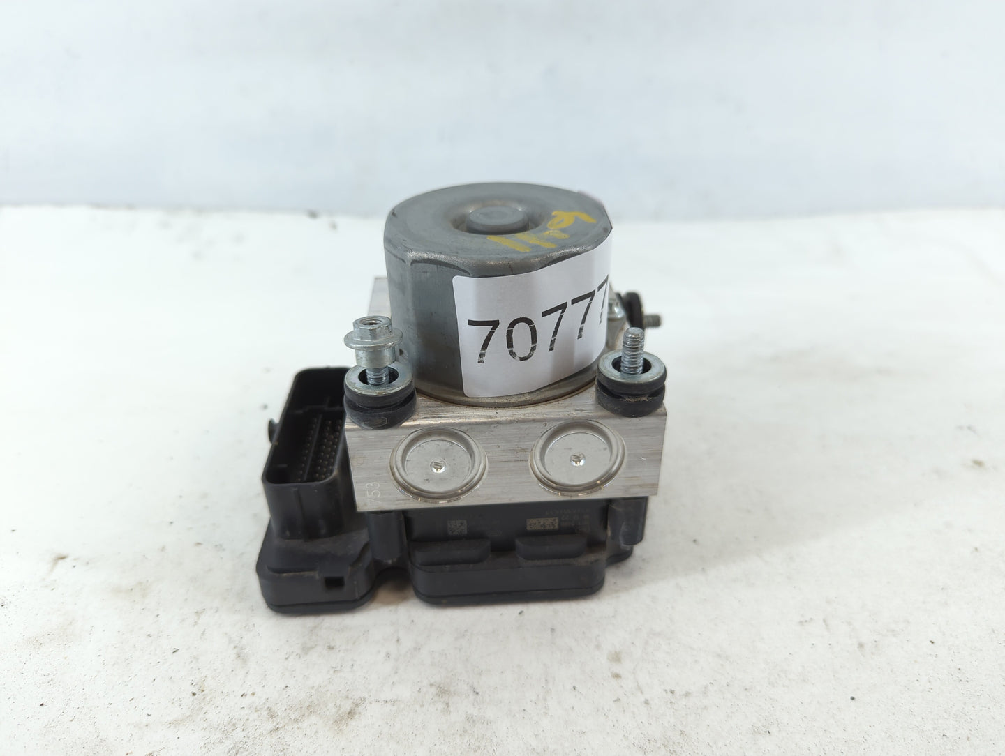 2019-2020 Nissan Altima ABS Pump Control Module Replacement P/N:47660 6CC0B Fits Fits 2019 2020 OEM Used Auto Parts - Oemuse