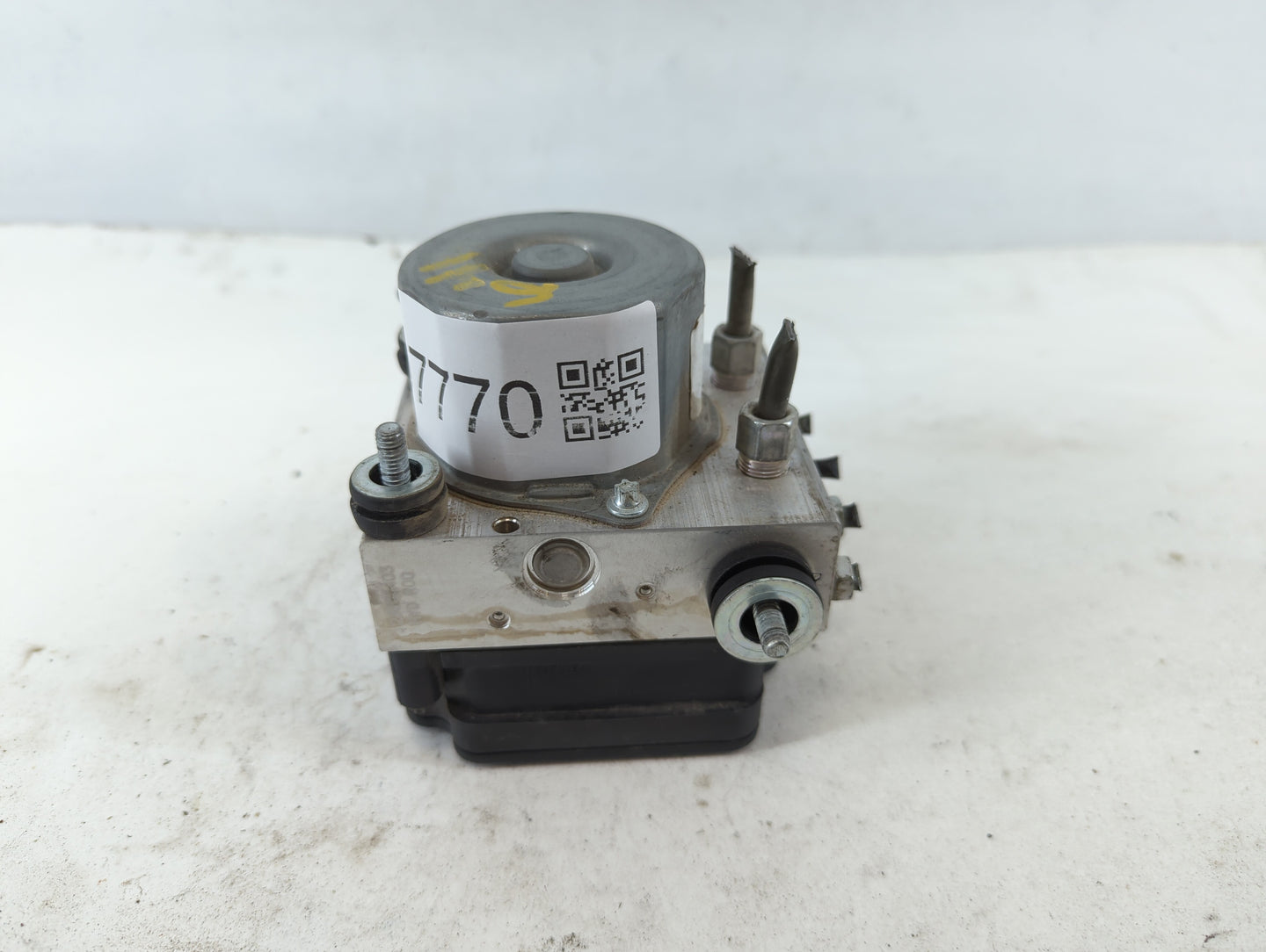 2019-2020 Nissan Altima ABS Pump Control Module Replacement P/N:47660 6CC0B Fits Fits 2019 2020 OEM Used Auto Parts - Oemuse