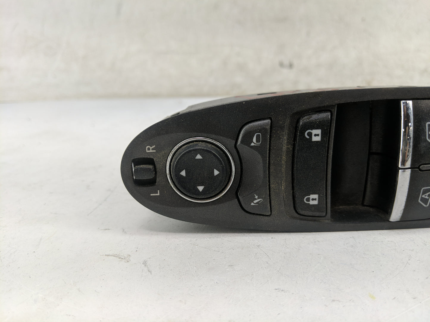 2017-2021 Nissan Armada Master Power Window Switch Replacement Driver Side Left P/N:25401 1V80A 5AB280EA01 Fits OEM Used Aut
