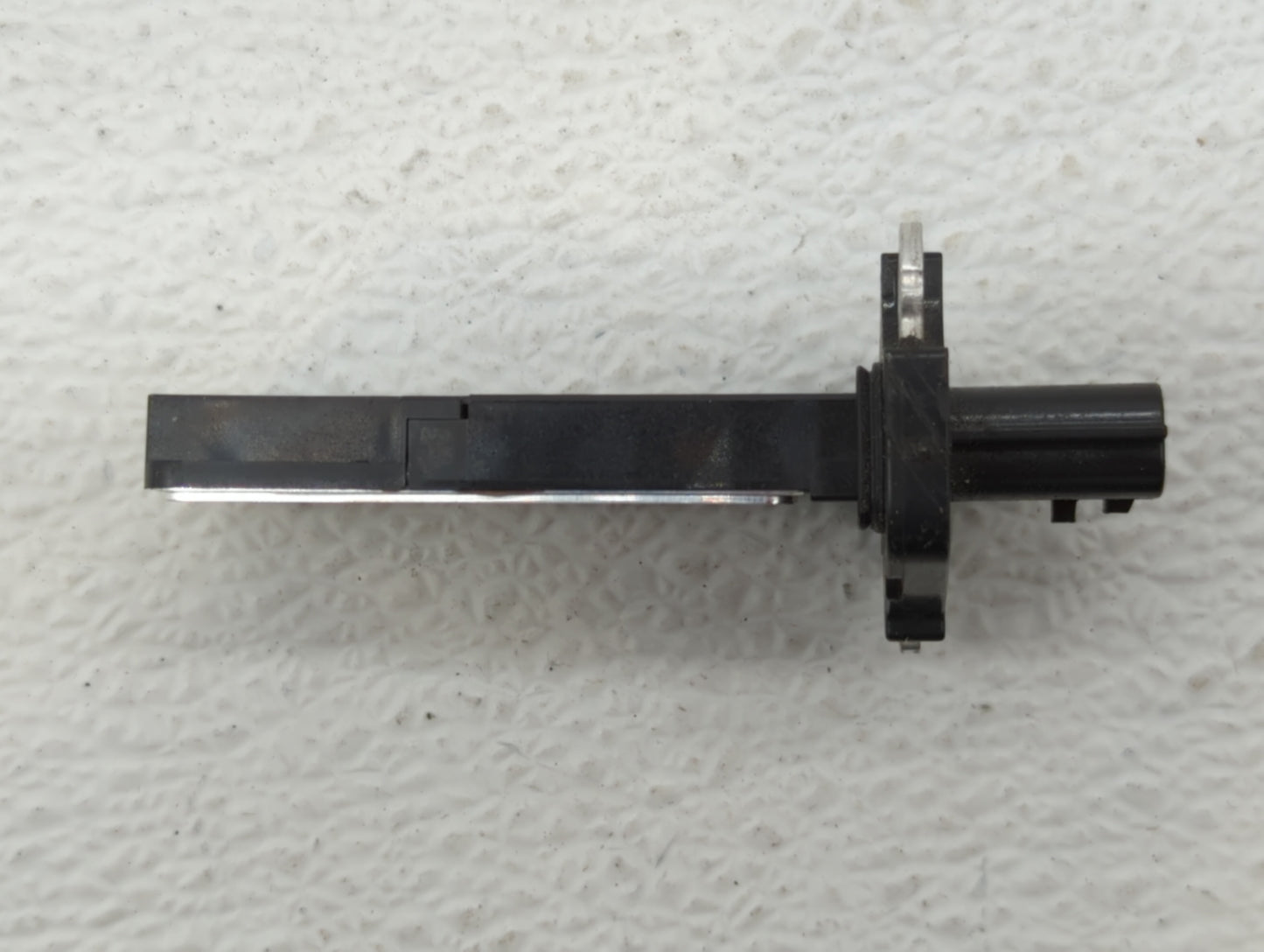 2005-2022 Nissan Armada Mass Air Flow Meter Maf - Oemusedautoparts1.com