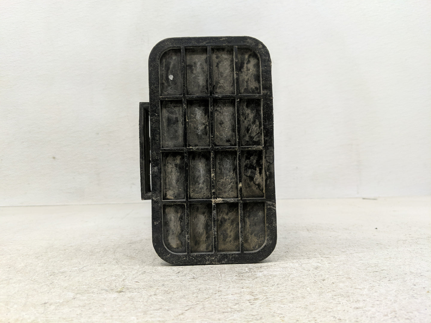 2019 Nissan Frontier Fuel Vapor Charcoal Canister - Oemusedautoparts1.com